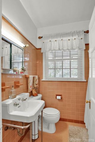 948 Elmwood Street, Shreveport, LA 71104