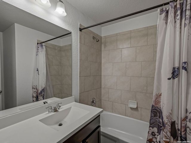 9722 MARBACH GDN, San Antonio, TX 78245