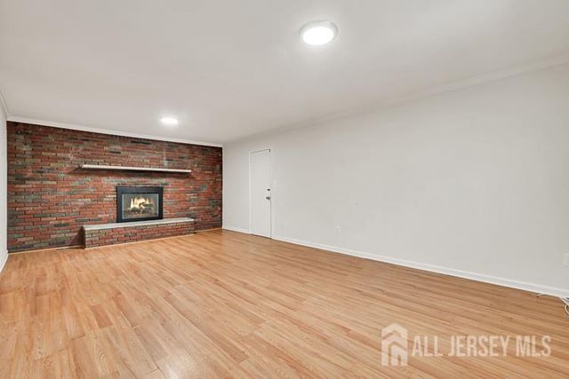 1040 Hillside Drive, North Brunswick, NJ 08902