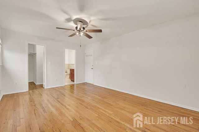 1040 Hillside Drive, North Brunswick, NJ 08902