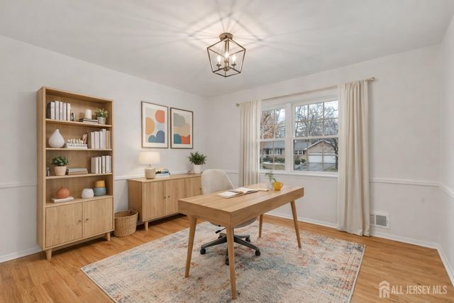 1040 Hillside Drive, North Brunswick, NJ 08902