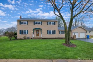 1040 Hillside Drive, North Brunswick, NJ 08902