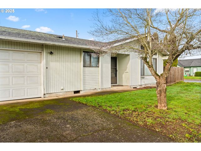 798 DRIFTWOOD Dr, Eugene, OR 97402