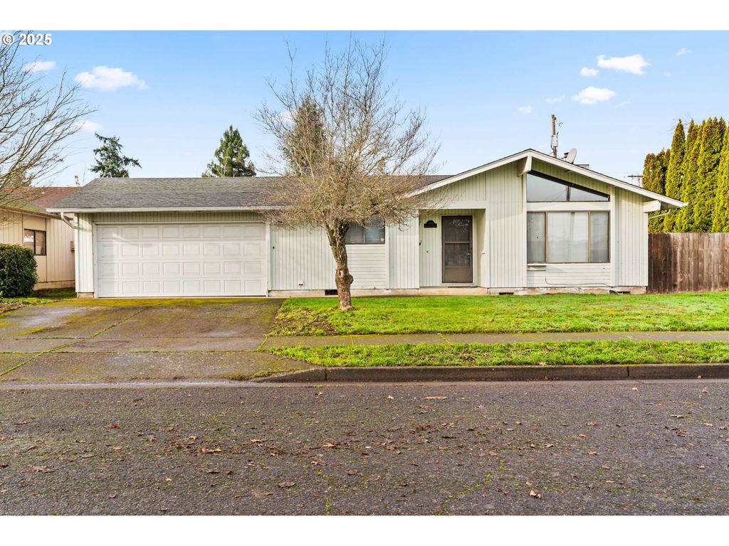 798 DRIFTWOOD Dr, Eugene, OR 97402