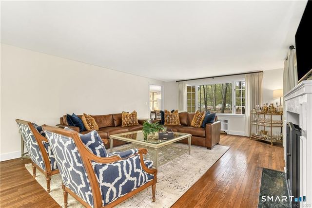 792 Smith Ridge Road, New Canaan, CT 06840