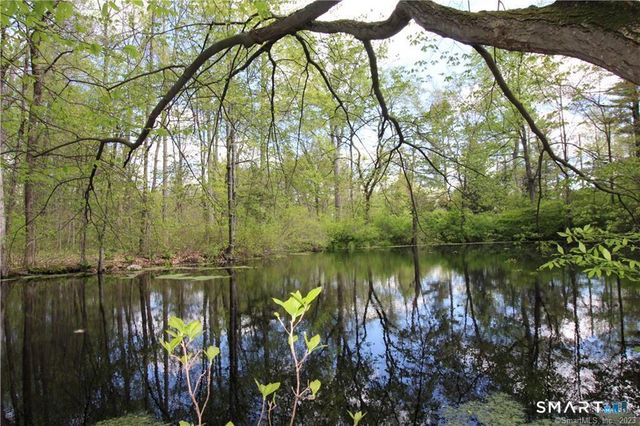 792 Smith Ridge Road, New Canaan, CT 06840