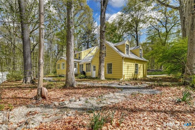 792 Smith Ridge Road, New Canaan, CT 06840