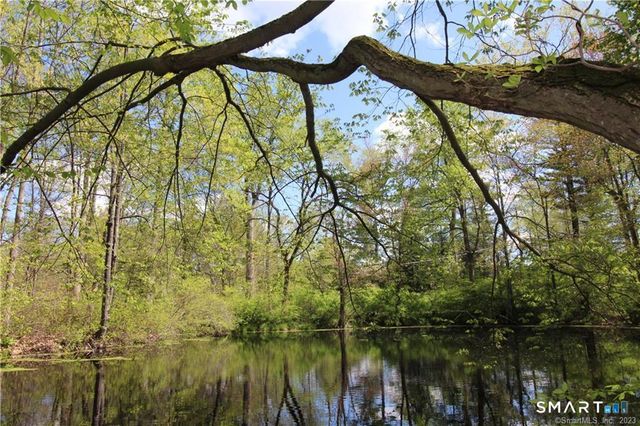792 Smith Ridge Road, New Canaan, CT 06840