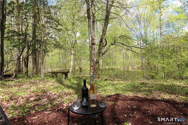 792 Smith Ridge Road, New Canaan, CT 06840