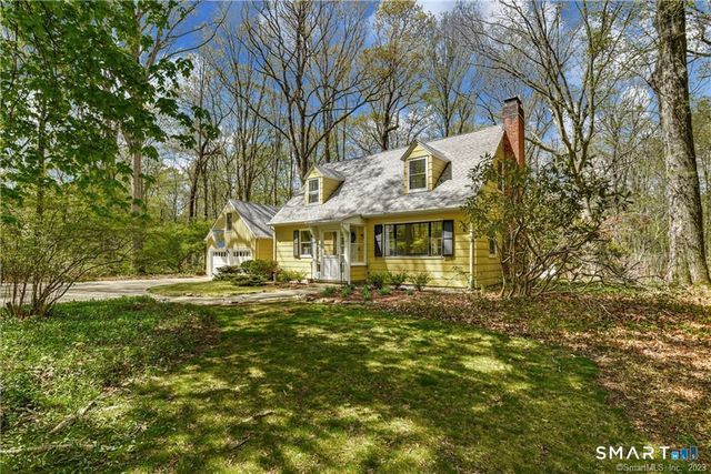 792 Smith Ridge Road, New Canaan, CT 06840