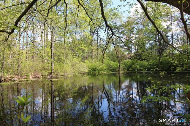 792 Smith Ridge Road, New Canaan, CT 06840