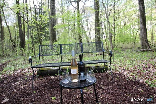 792 Smith Ridge Road, New Canaan, CT 06840