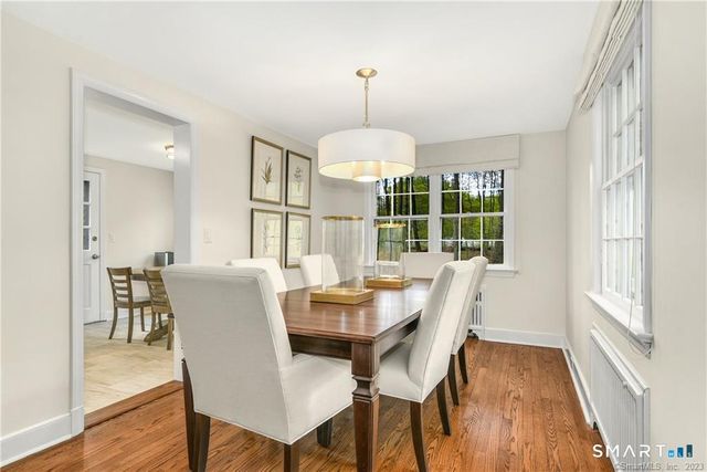792 Smith Ridge Road, New Canaan, CT 06840