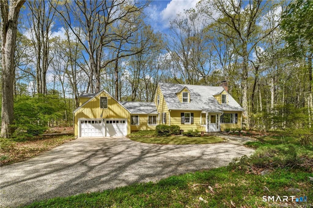 792 Smith Ridge Road, New Canaan, CT 06840