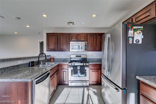 11157 Abbeyfield Rose Drive, Henderson, NV 89052