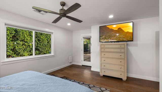 5619 N 11TH Street, Phoenix, AZ 85014