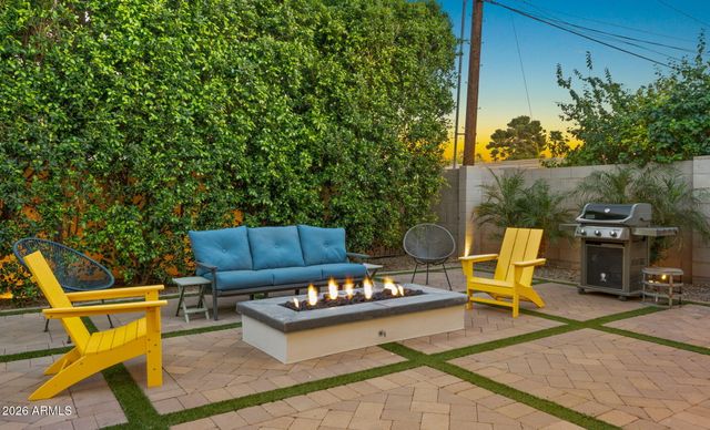 5619 N 11TH Street, Phoenix, AZ 85014