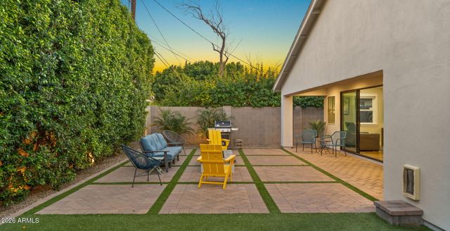 5619 N 11TH Street, Phoenix, AZ 85014