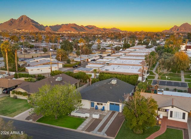 5619 N 11TH Street, Phoenix, AZ 85014