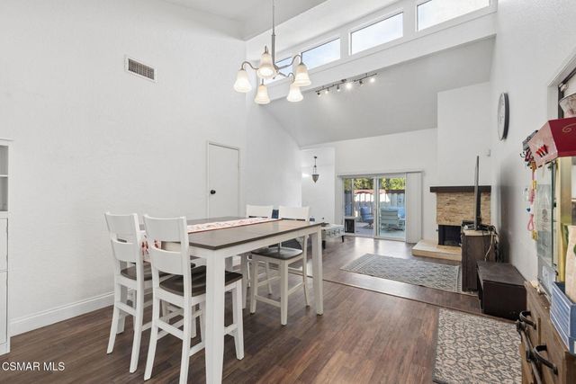 499 Sobre Colinas Place, Camarillo, CA 93012