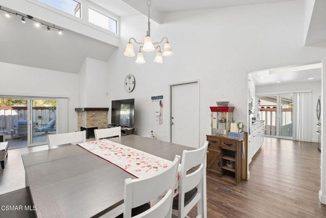 499 Sobre Colinas Place, Camarillo, CA 93012