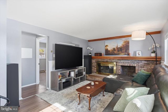 1360 WANDERING WAY, Harrisburg, PA 17110