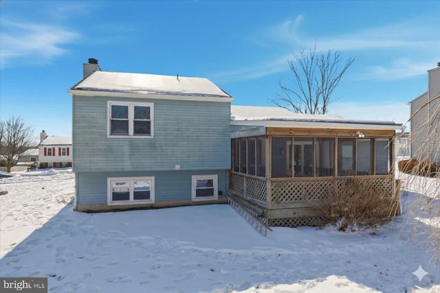 1360 WANDERING WAY, Harrisburg, PA 17110