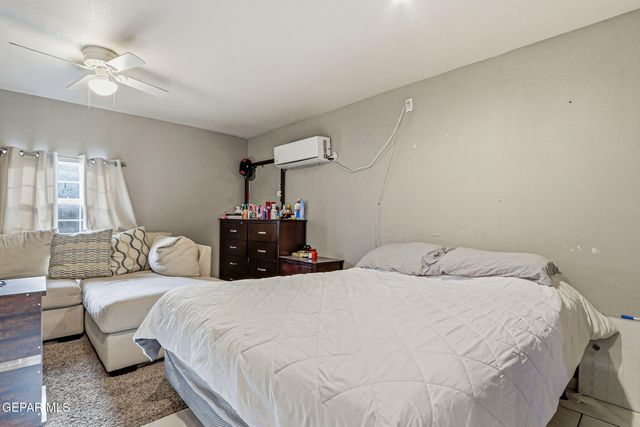 7335 BUCKHORN Street, Canutillo, TX 79835
