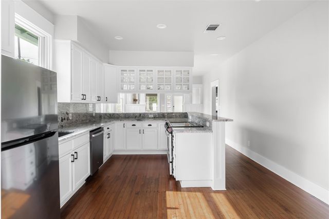 2703 De Soto DR, Austin, TX 78733