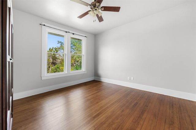 2703 De Soto DR, Austin, TX 78733