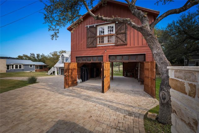 2703 De Soto DR, Austin, TX 78733