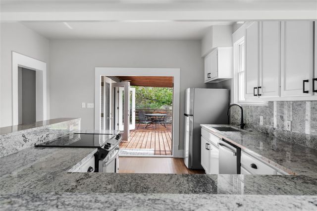 2703 De Soto DR, Austin, TX 78733