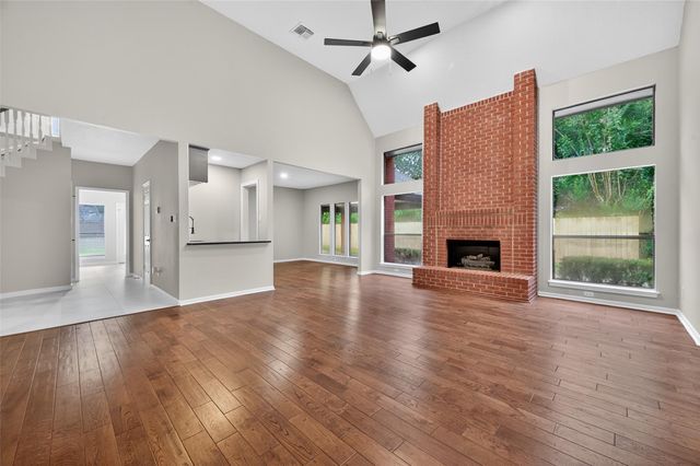 1730 Hodge Lake Lane, Sugar Land, TX 77478