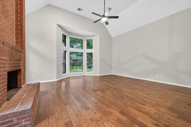 1730 Hodge Lake Lane, Sugar Land, TX 77478
