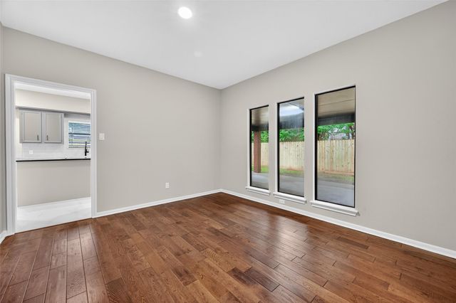 1730 Hodge Lake Lane, Sugar Land, TX 77478