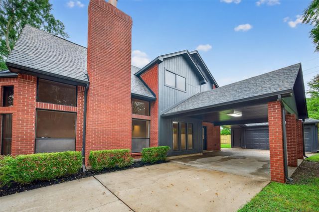 1730 Hodge Lake Lane, Sugar Land, TX 77478
