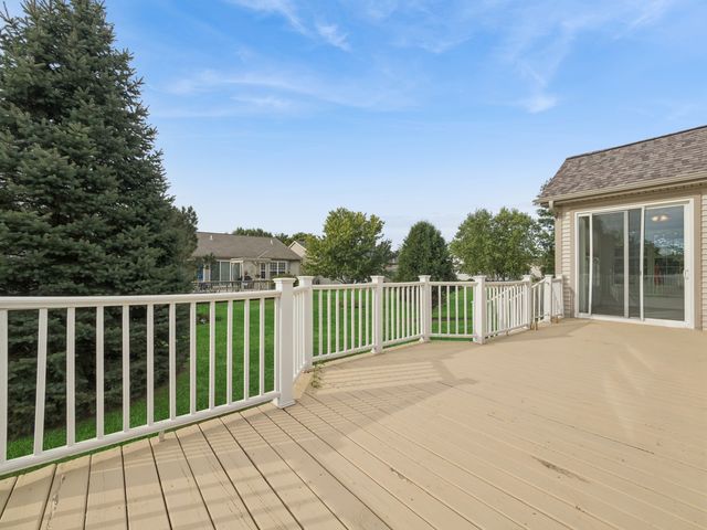 2173 Sandpiper Way, Elgin, IL 60124