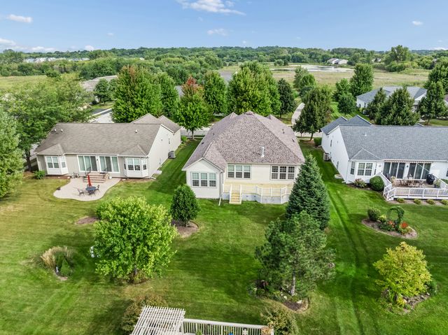 2173 Sandpiper Way, Elgin, IL 60124