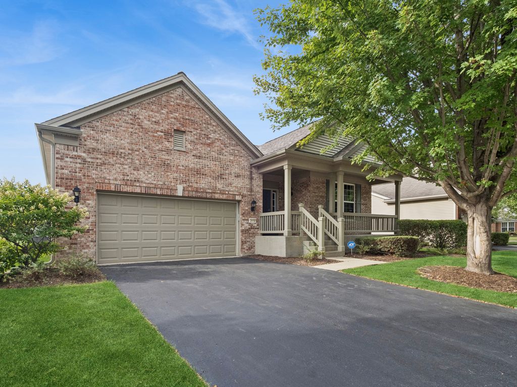 2173 Sandpiper Way, Elgin, IL 60124