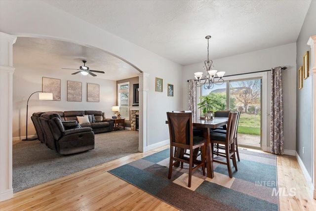 676 W Anton Dr, Meridian, ID 83646