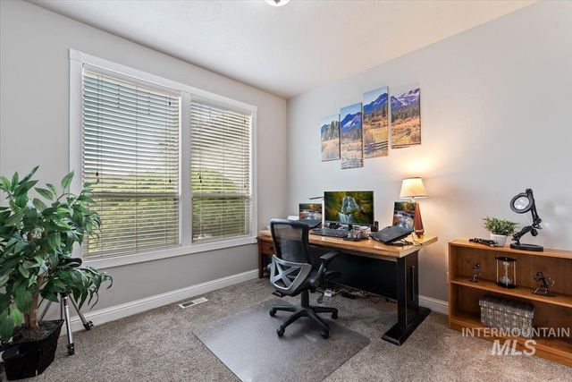 676 W Anton Dr, Meridian, ID 83646