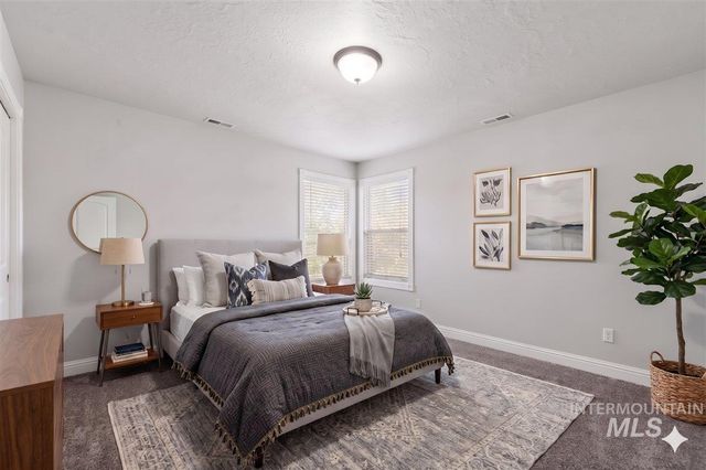 676 W Anton Dr, Meridian, ID 83646