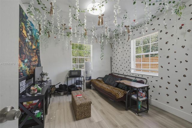 1657 SW 44th Avenue, Fort Lauderdale, FL 33317