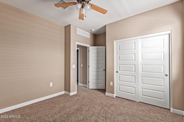 36501 N SENEPOL Street, San Tan Valley, AZ 85143