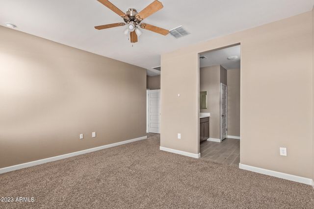 36501 N SENEPOL Street, San Tan Valley, AZ 85143