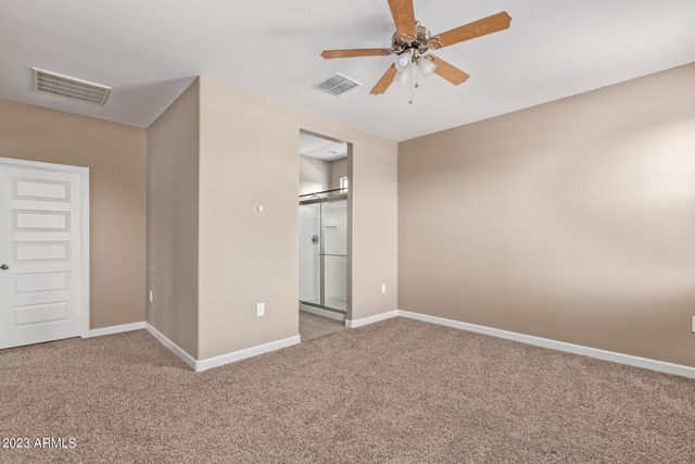 36501 N SENEPOL Street, San Tan Valley, AZ 85143