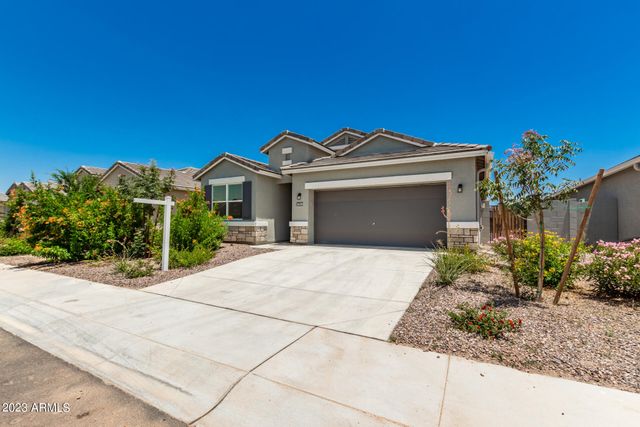 36501 N SENEPOL Street, San Tan Valley, AZ 85143