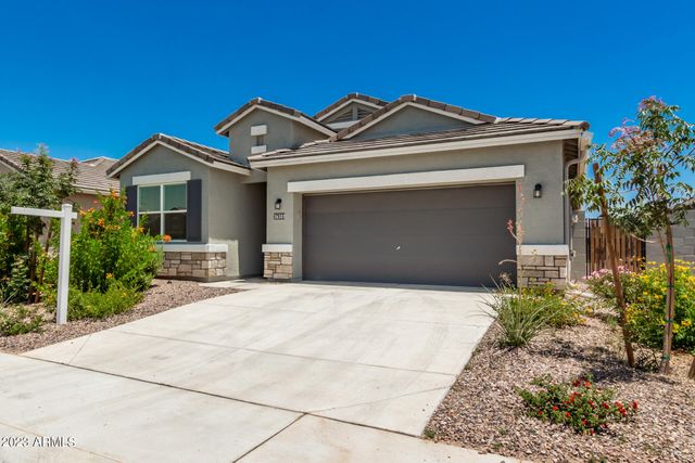 36501 N SENEPOL Street, San Tan Valley, AZ 85143