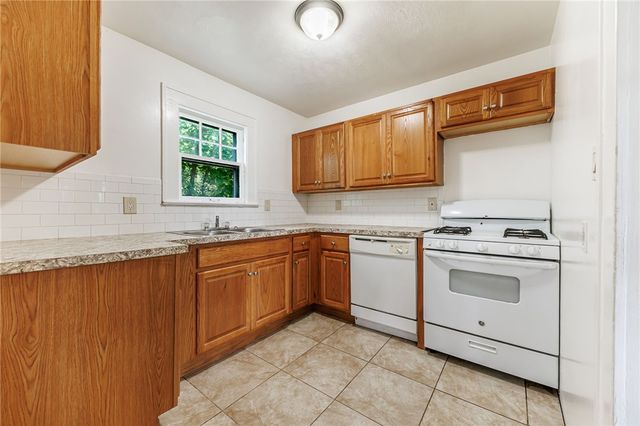 1652 Buffalo Road, Gates, NY 14624