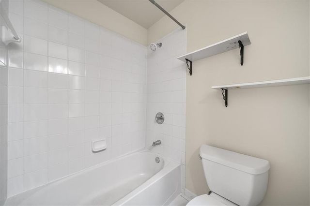 205 16th Street NW 18, Atlanta, GA 30363